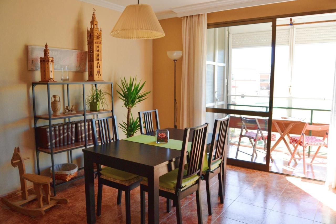 El Apartamento De Trini Σεβίλλη Εξωτερικό φωτογραφία